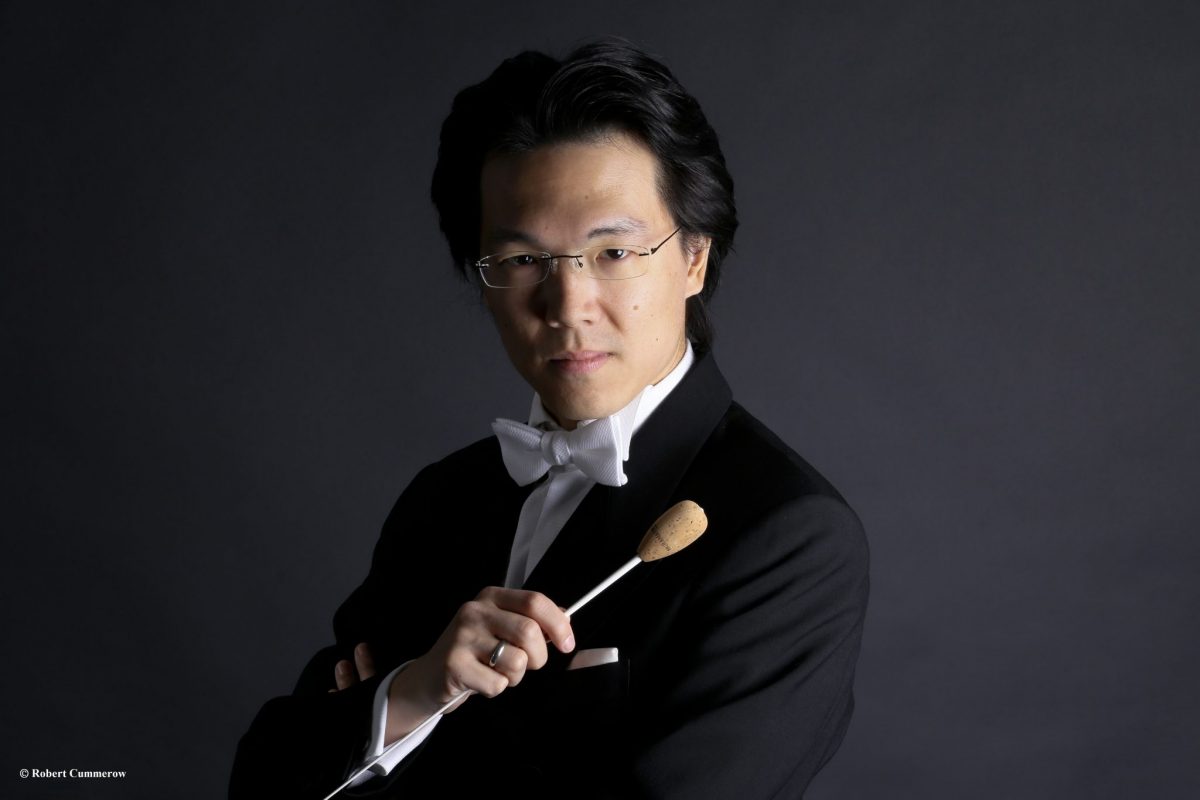 Maestro talentoso de Macau Lio Kuokman rege a Orquestra de Macau para apresentar o concerto “O Misterioso Edward Elgar” na Igreja de S. Domingos na Sexta-feira