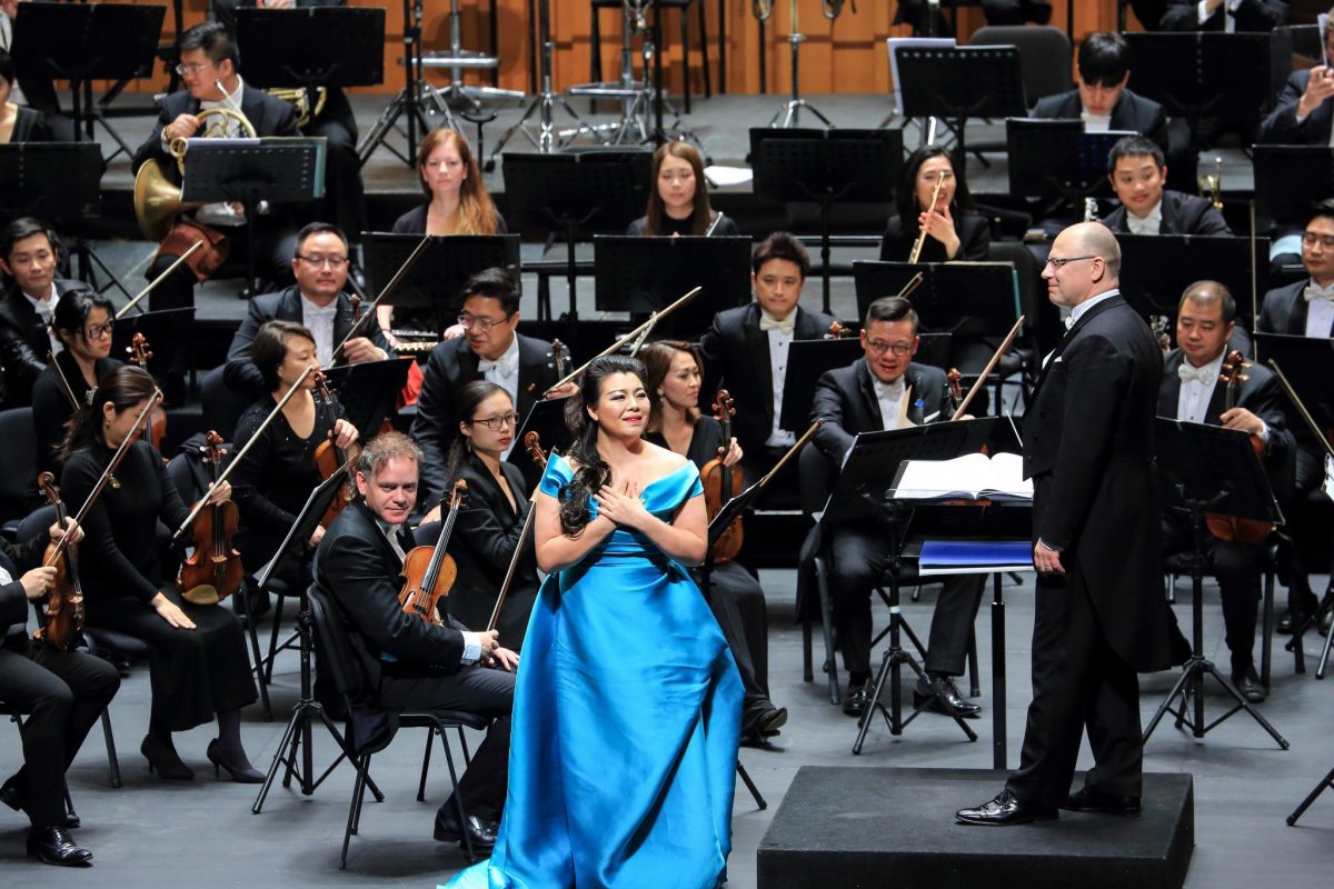 Macao Orchestra presented “Starry Vienna – New Year Concert” to welcome the New Year Renowned violinist Yang Tianwa performs in the following concert